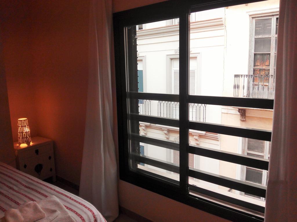 Apartamentos Decada Málaga Szoba fotó