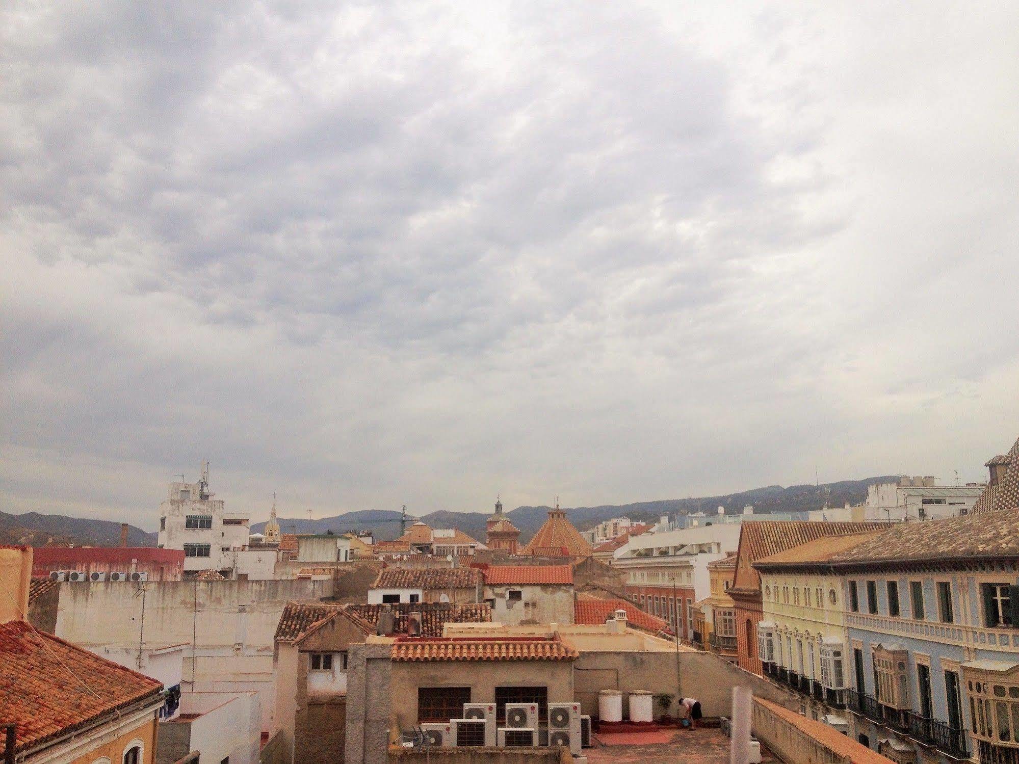 Apartamentos Decada Málaga Kültér fotó