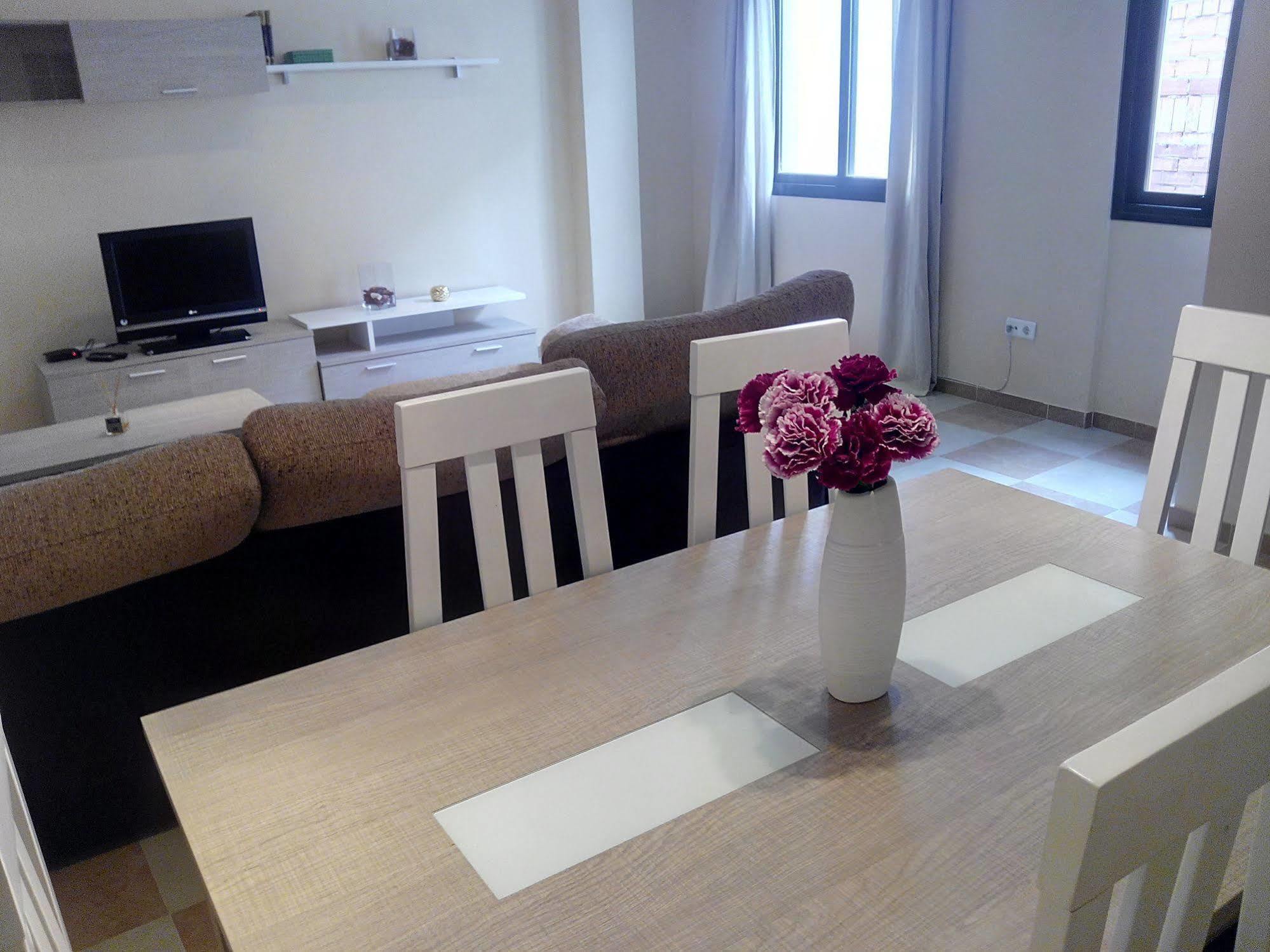 Apartamentos Decada Málaga Kültér fotó
